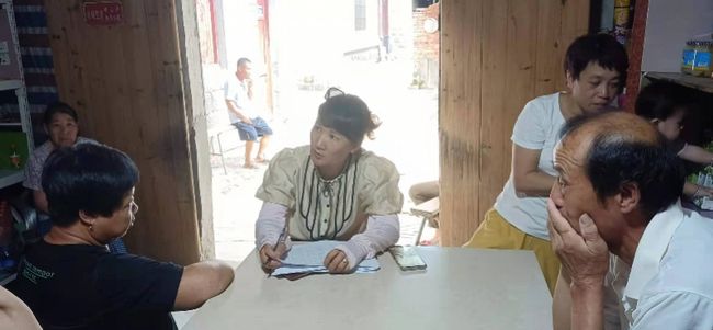 女村支书被冲走殉职